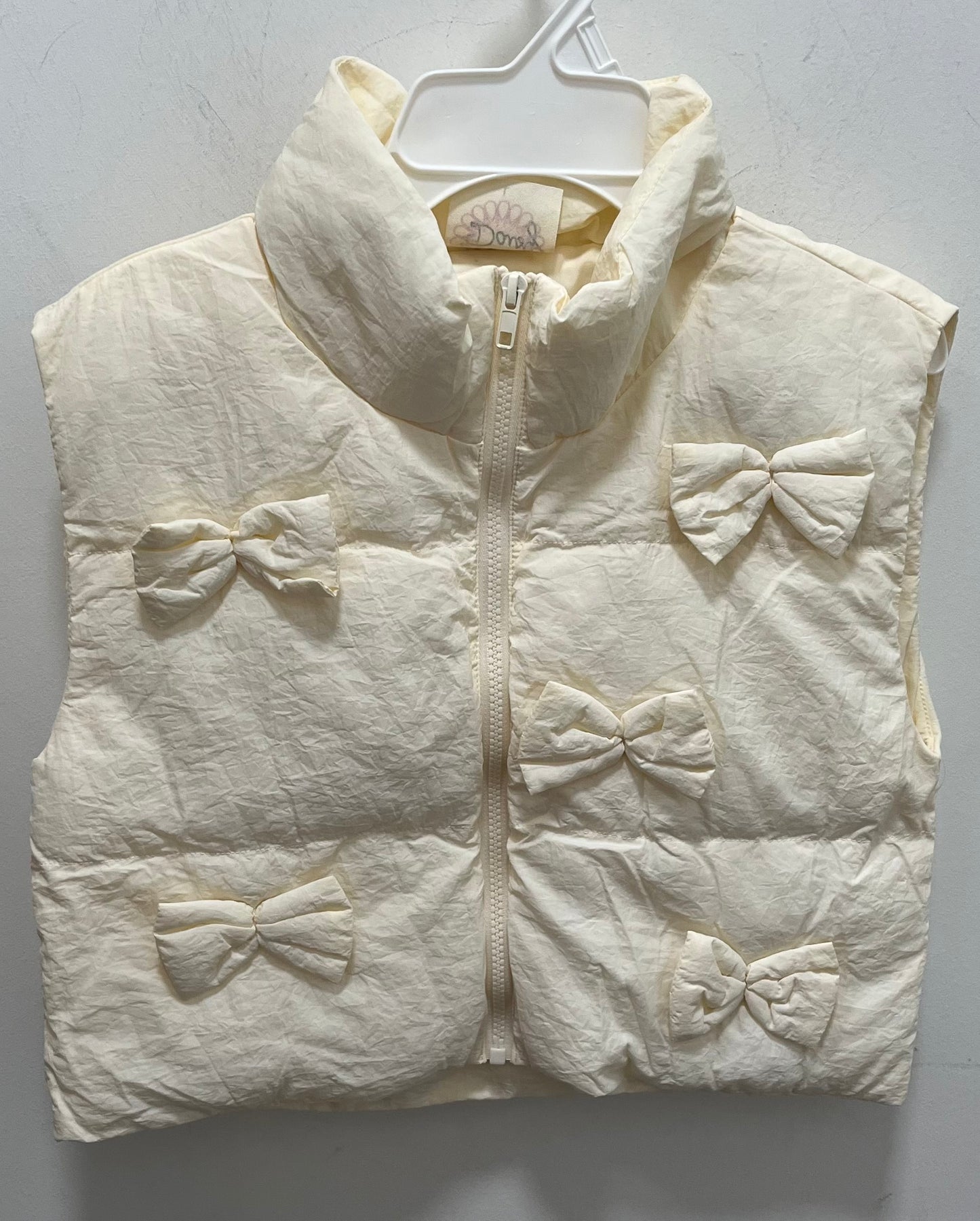 Ivory Bow Destail Puffer Vest