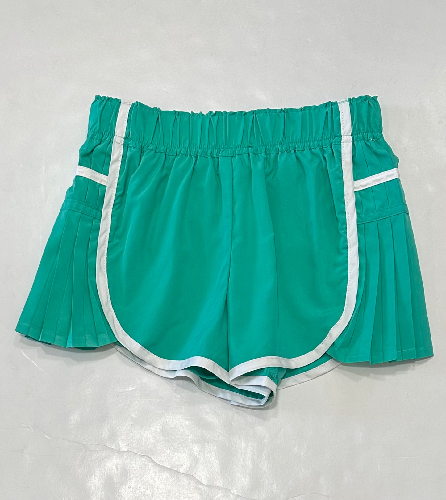Green Athletic pleated side panel shorts