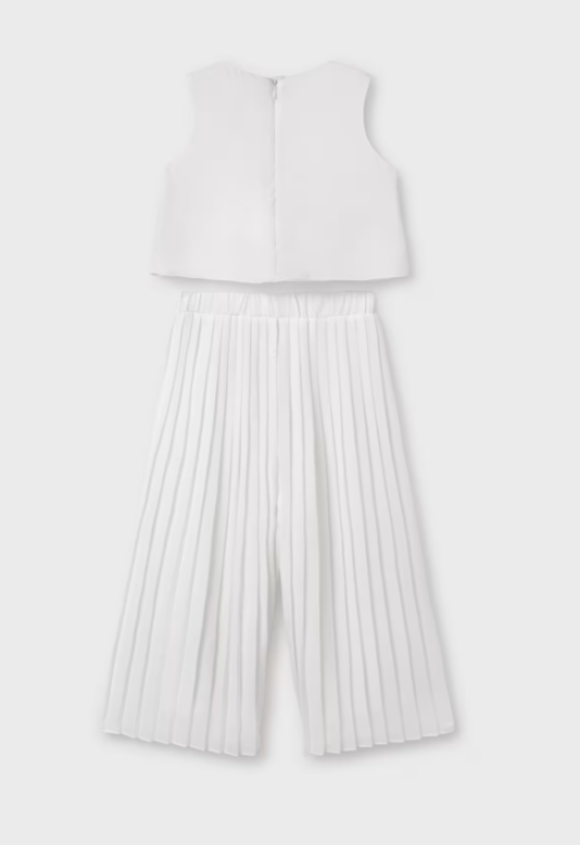 White Set Pleated Crepe Pants & Top