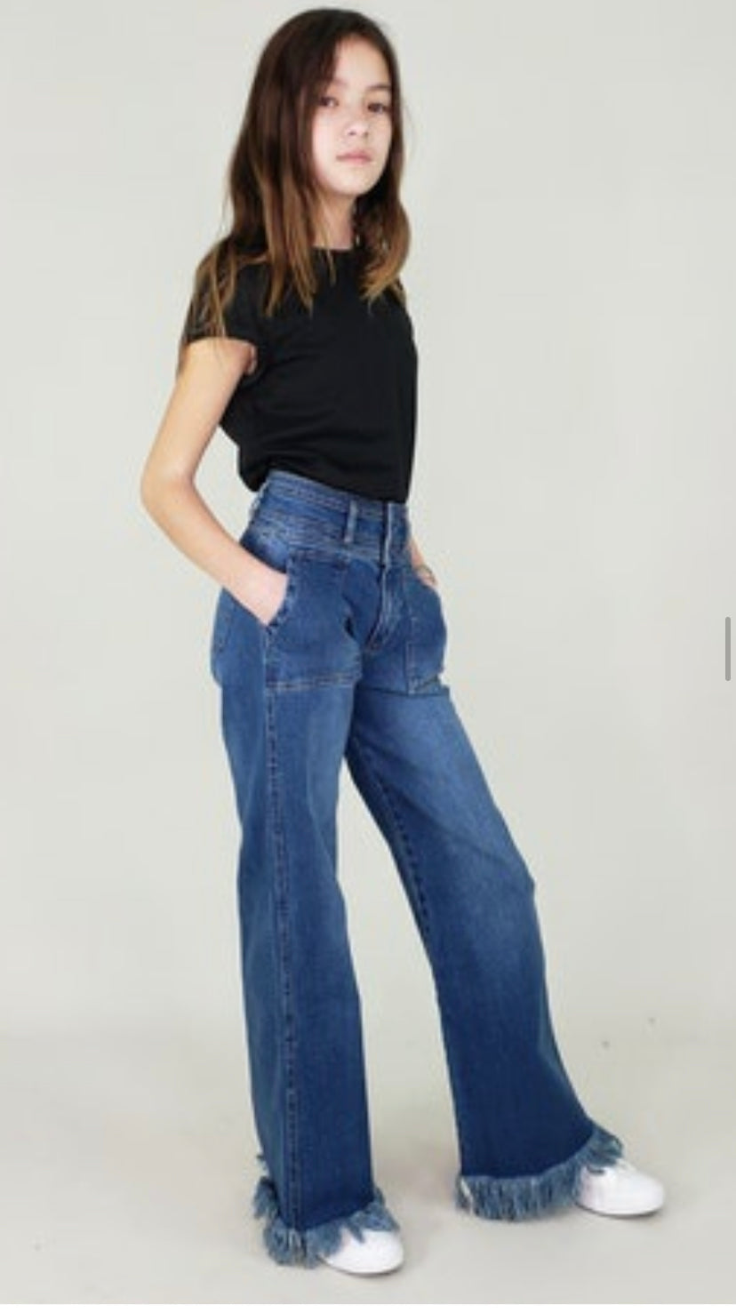 Wide Leg Fray Hem Jean