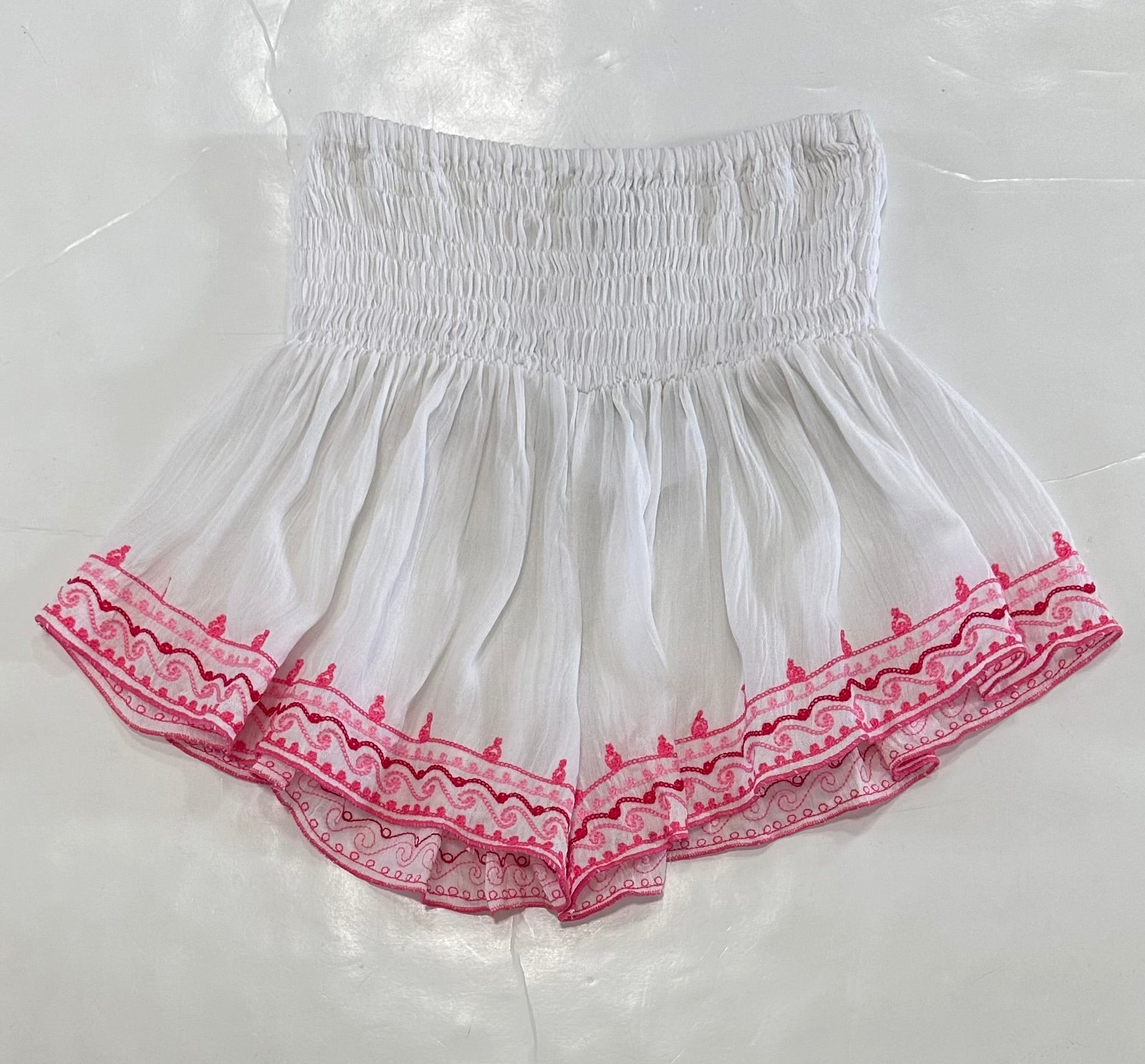 White & Pink Brissa Short