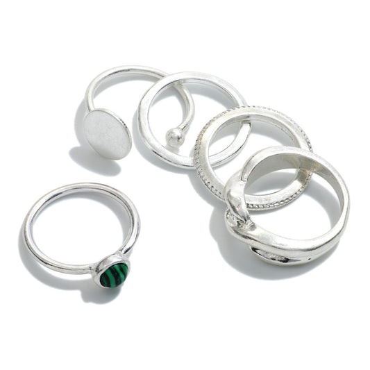 Set 0F 5 Silver Rings